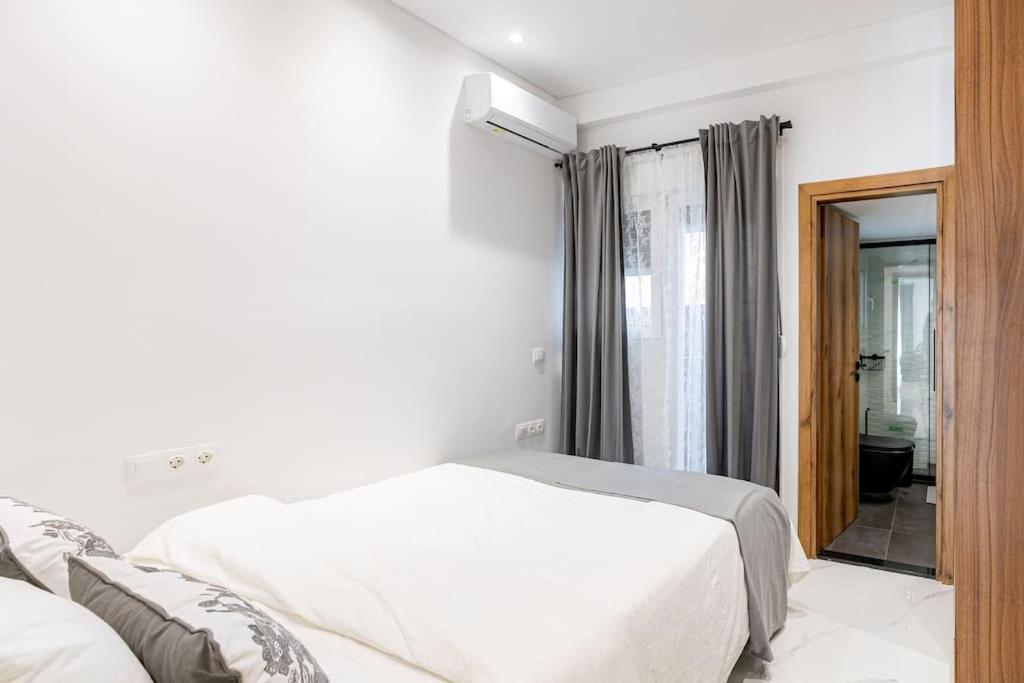 Spacious And Modern Flat At Koukaki, Near Acropolis Athens Luaran gambar