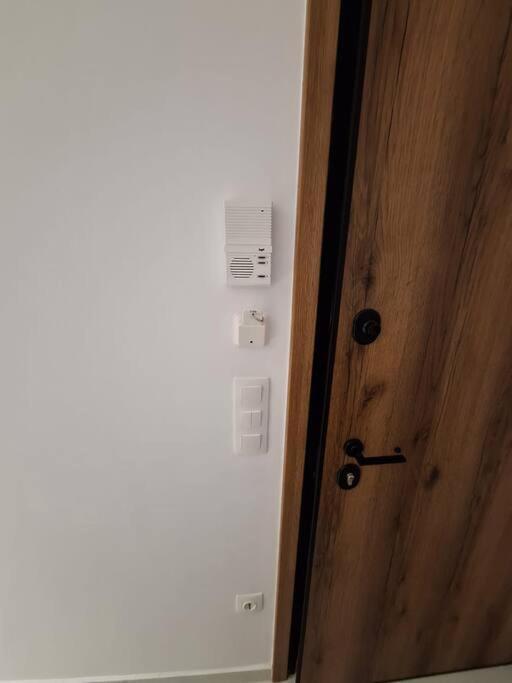 Spacious And Modern Flat At Koukaki, Near Acropolis Athens Luaran gambar