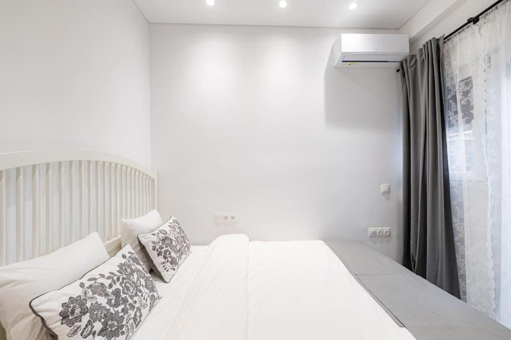 Spacious And Modern Flat At Koukaki, Near Acropolis Athens Luaran gambar