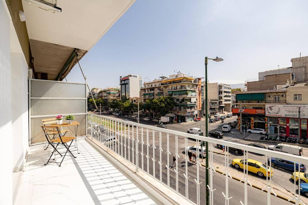 Spacious And Modern Flat At Koukaki, Near Acropolis Athens Luaran gambar